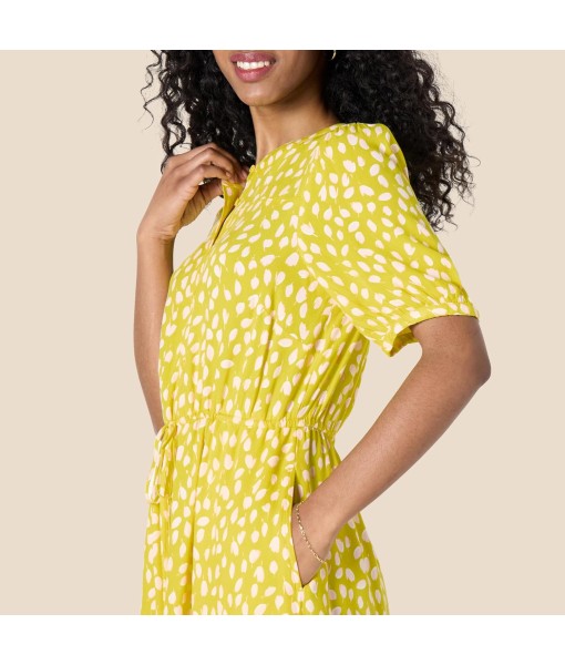 Amazon Essentials Women's Fit and Flare Half-Sleeve Waisted Midi A-Line Dress with Pockets