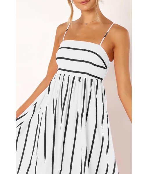 chouyatou Women's Striped Back Smocked Maxi Dress Sexy Spaghetti Strap Cut Out Flowy Swing Long Dress